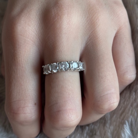 925 Sterling Silver Cubic Zirconia Anniversary Band Wedding Band Ring Size 8.25 - Picture 3 of 7